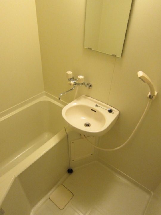 リバティー壱番館の風呂