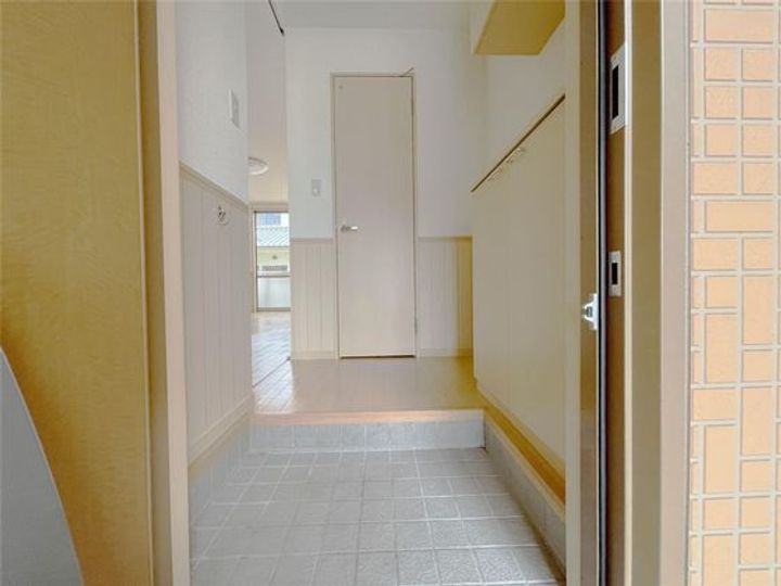 豊成Yハウスの玄関