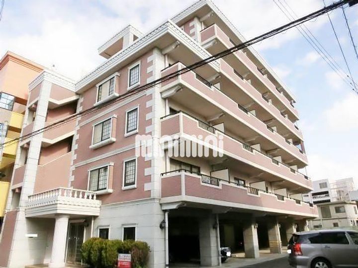 グレイスコートの外観