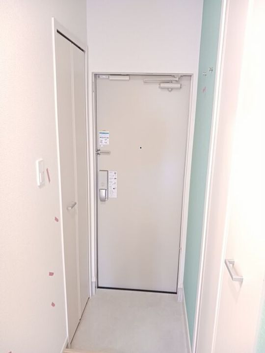 ベルクワルツ座間の玄関