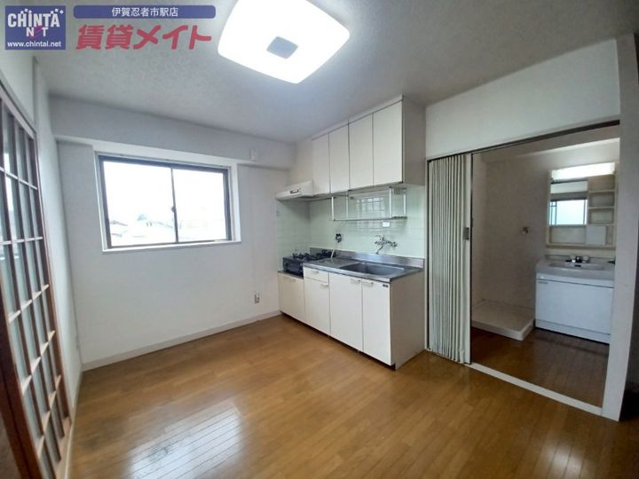 グリーンピア上野の居間