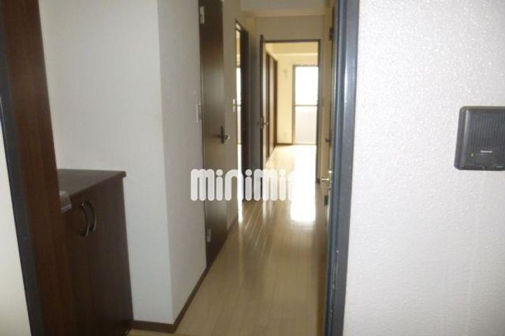 ヒルサイドコート東戸塚の玄関