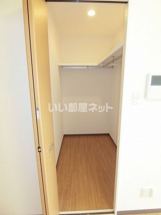 栗真MSビルの内装