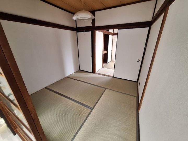 第2ハイツ春野の居間