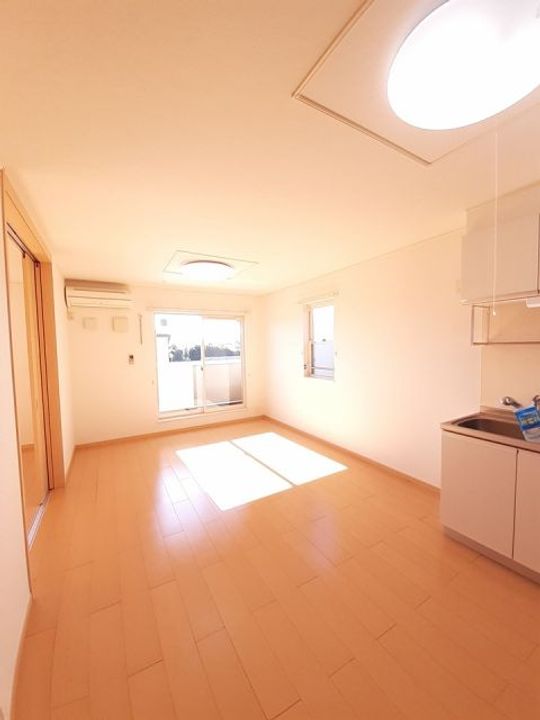 群馬県藤岡市中島(アパート)の賃貸物件の居間