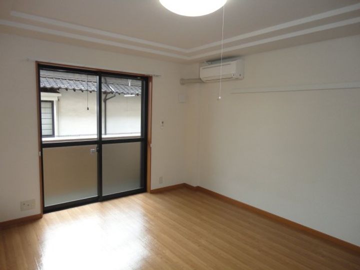 広島県福山市曙町5(アパート)の賃貸物件の内装