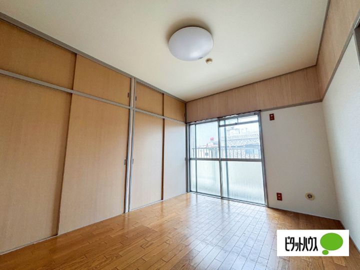 サンコーポ若草の内装