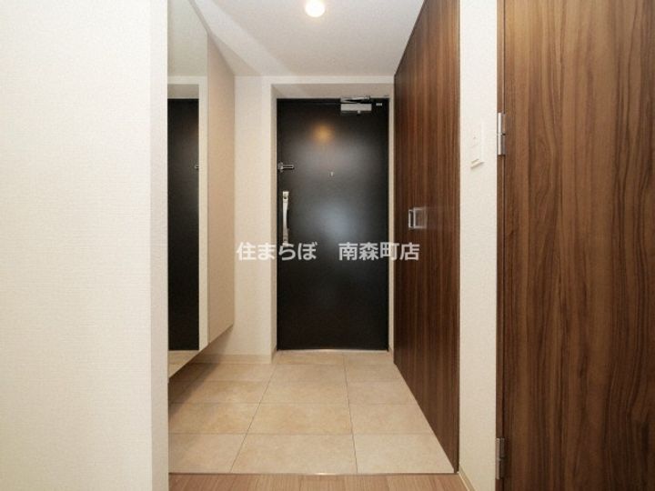 大阪府大阪市北区松ケ枝町(マンション)の賃貸物件の玄関