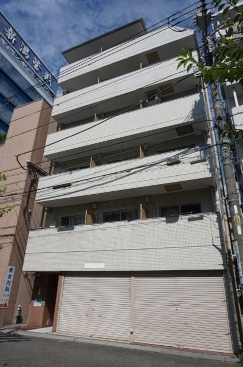 東京都練馬区中村北2(マンション)の賃貸物件の外観