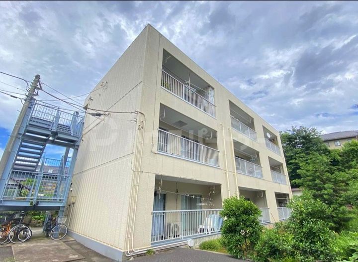 平野マンションの外観