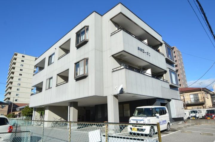 幸栄コーポIの外観