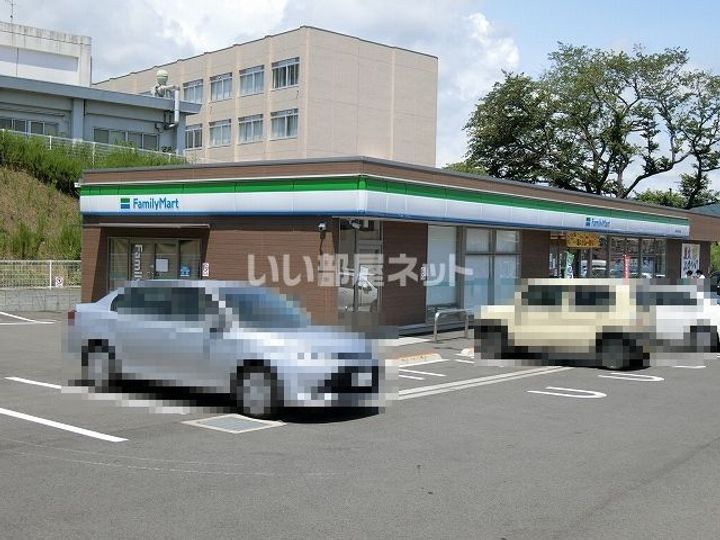 クオーレ A・Bの周辺