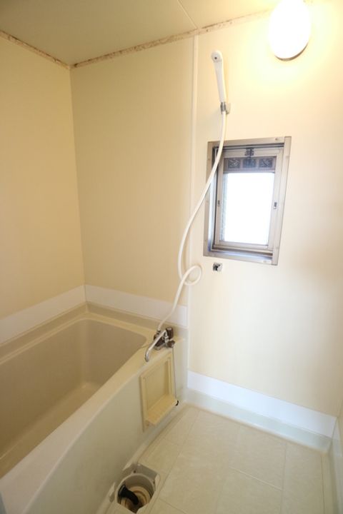 岡山県倉敷市酒津(アパート)の賃貸物件の風呂