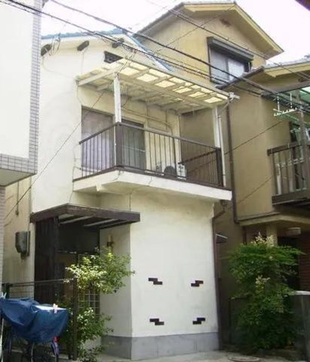 大阪府箕面市瀬川4(一戸建)の賃貸物件の外観