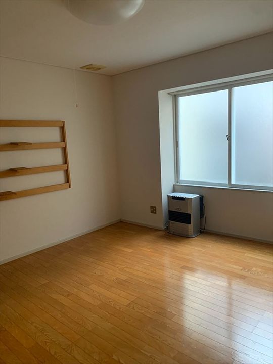 グリーンフィールドの居間