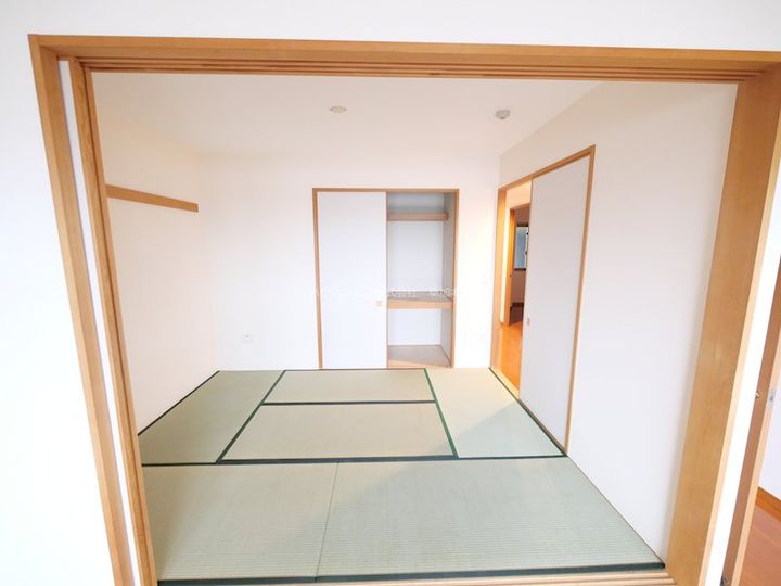 埼玉県草加市旭町6(マンション)の賃貸物件の内装