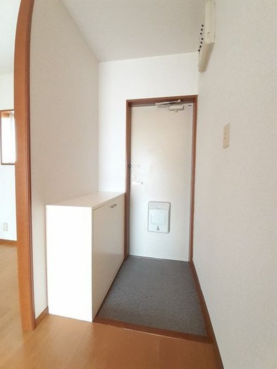 リバーサイド藤和Aの玄関