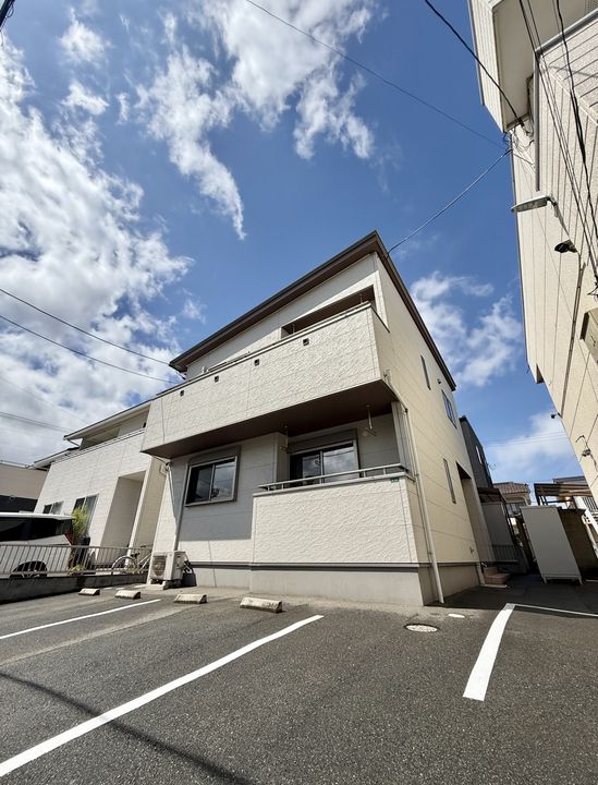 広島県福山市王子町2(アパート)の賃貸物件の外観