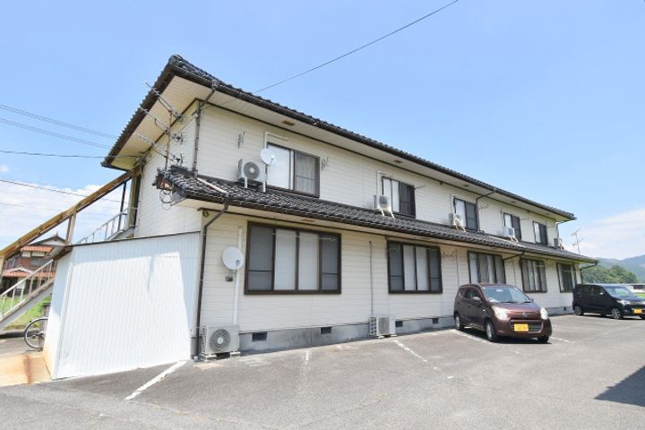 OMアパート1号の外観