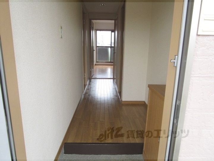 リバティハイツの玄関