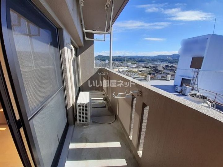 三重県名張市栄町(マンション)の賃貸物件の内装