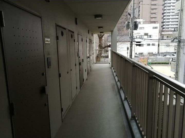 大阪府大阪市天王寺区上本町8(マンション)の賃貸物件の地図