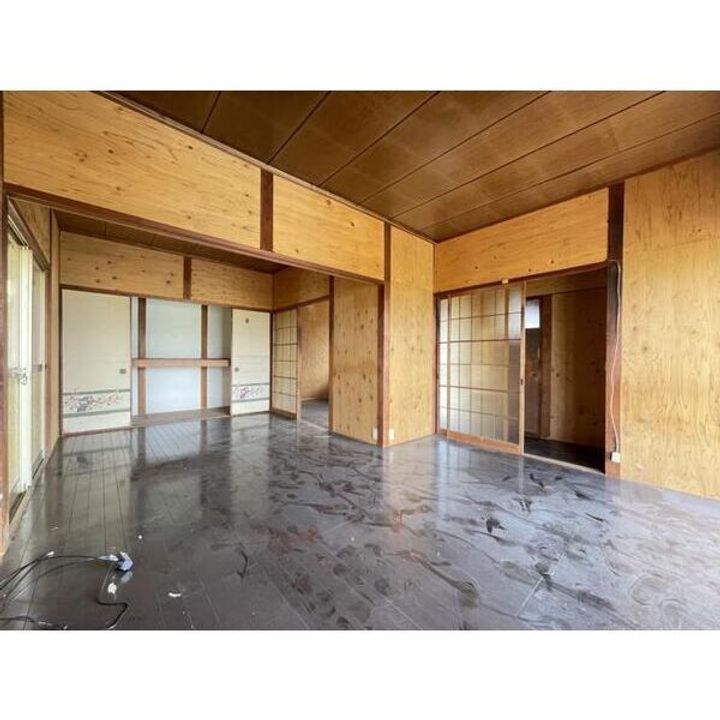 三重県三重郡川越町大字豊田一色(一戸建)の賃貸物件の居間