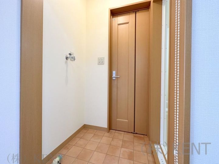 レッツリブ西野の内装