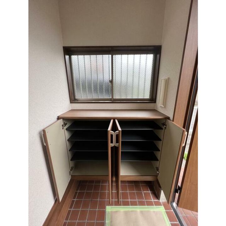 神奈川県横浜市旭区川島町(一戸建)の賃貸物件の玄関