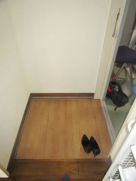 メゾン栗原の玄関