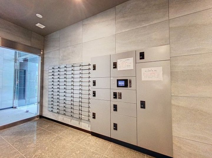 LEXE AZEST横濱関内の地図