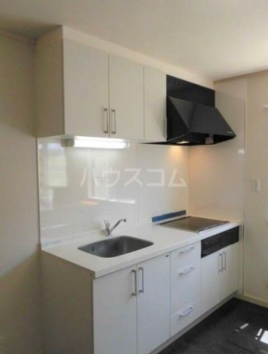 神奈川県横浜市青葉区荏子田3(一戸建)の賃貸物件のキッチン