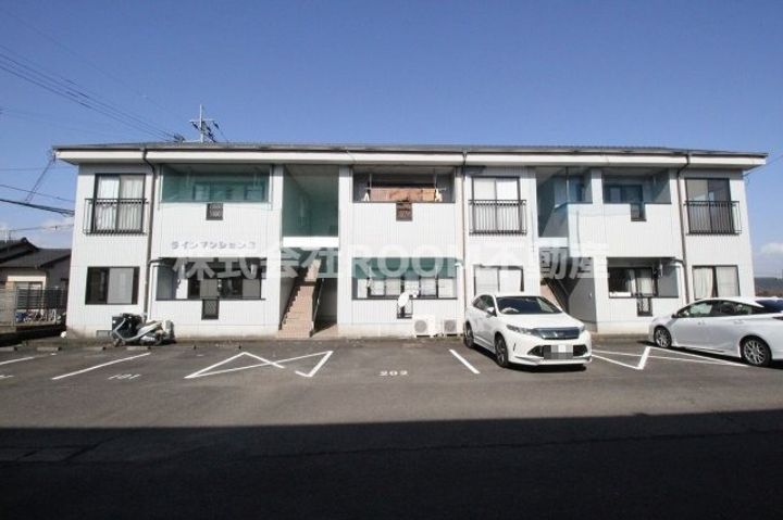 ラインマンション3の外観