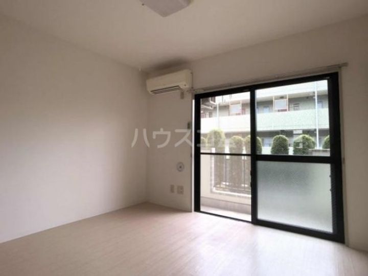 第7島田マンションの居間