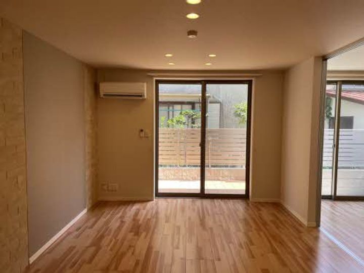 シャーメゾンローツェ国府の内装