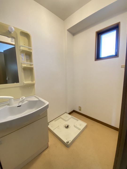 アトレストの内装