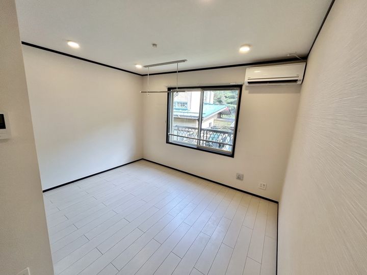 リジェール松波の居間