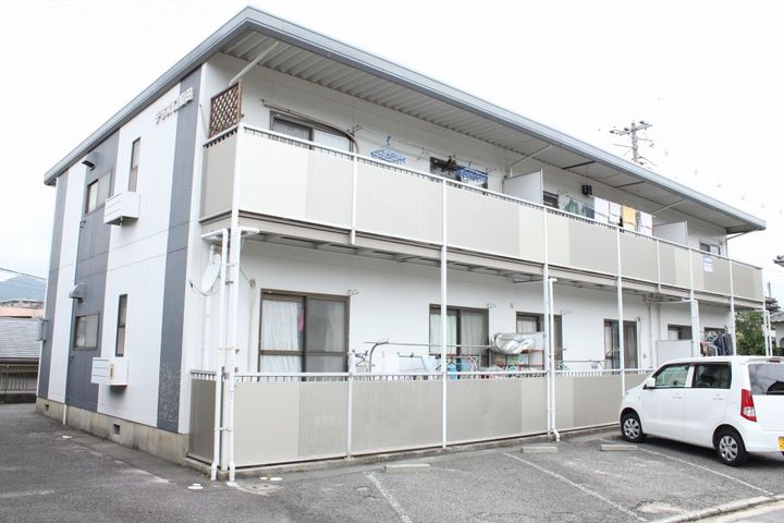 テラス口和田の外観