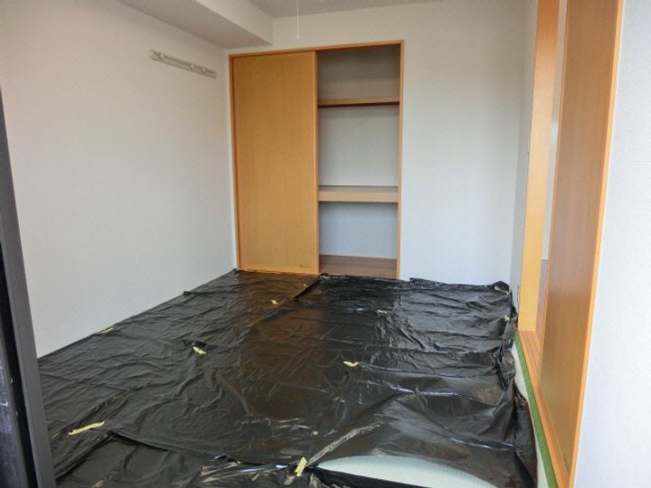 沖縄県沖縄市安慶田5(アパート)の賃貸物件の居間