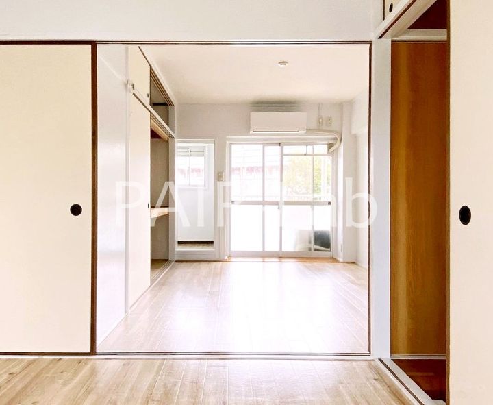 ビレッジハウス書写台1号棟の内装