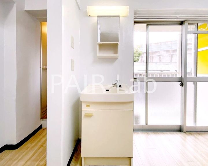 ビレッジハウス書写台1号棟の内装