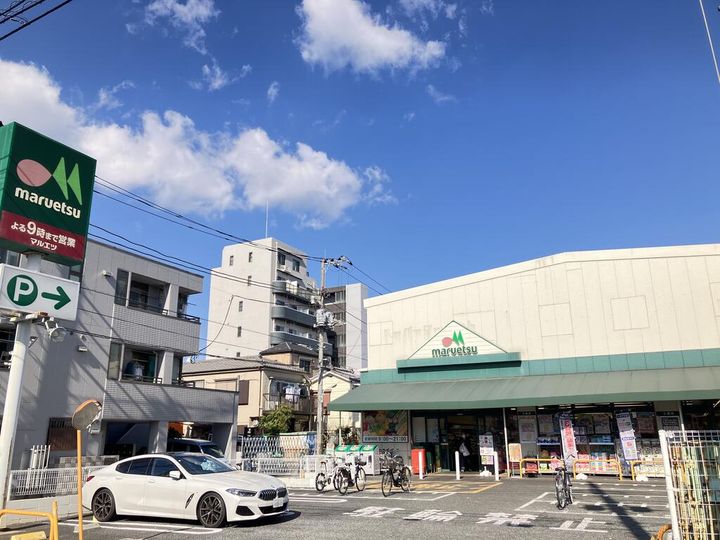 セピアコートの周辺