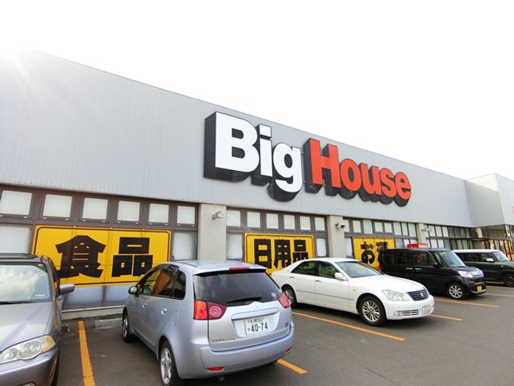 ドルチェの周辺