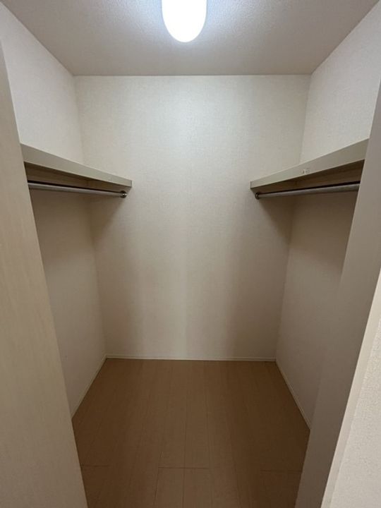 神奈川県厚木市岡田2(アパート)の賃貸物件の内装