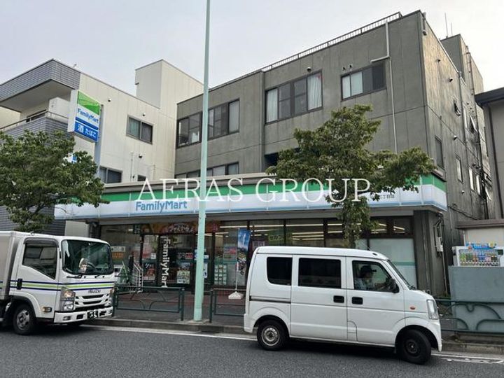 サンブルームの周辺