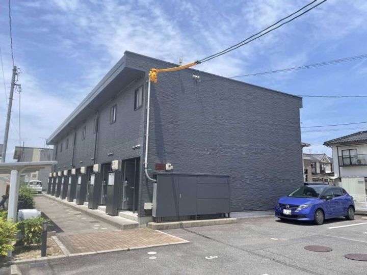 レオパレスエスポワール fmの外観