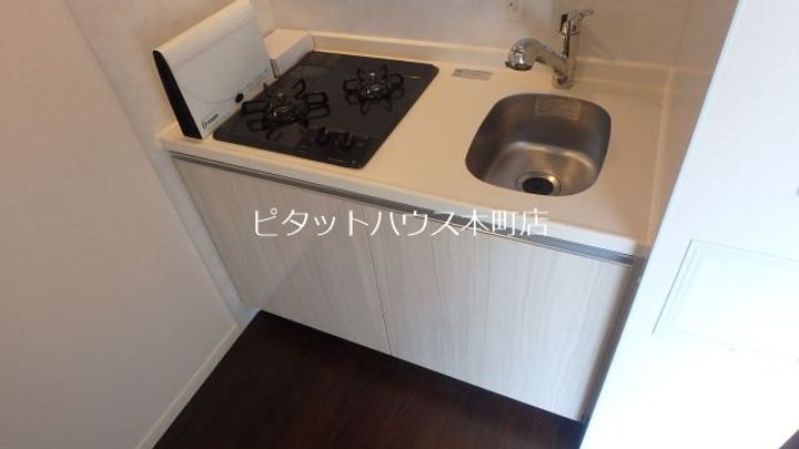 大阪府大阪市中央区釣鐘町2(マンション)の賃貸物件のキッチン