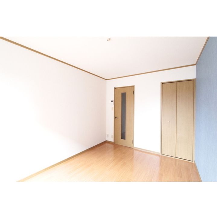 アイコーポ江川の居間