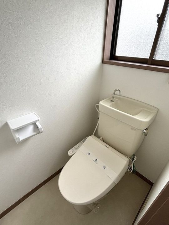 シャイニングハウスIIの内装