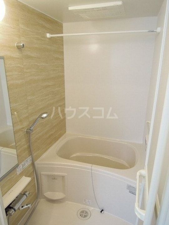 ラヴィエールIの風呂